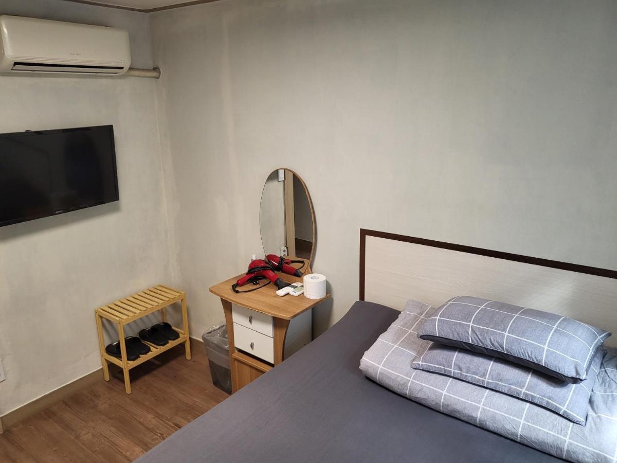 Able Guesthouse Hongdae Seoul Exterior photo