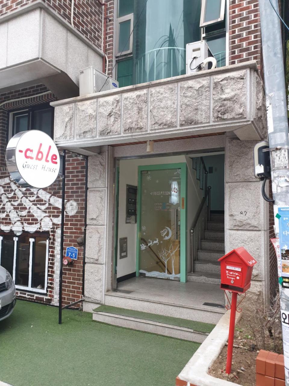 Able Guesthouse Hongdae Seoul Exterior photo